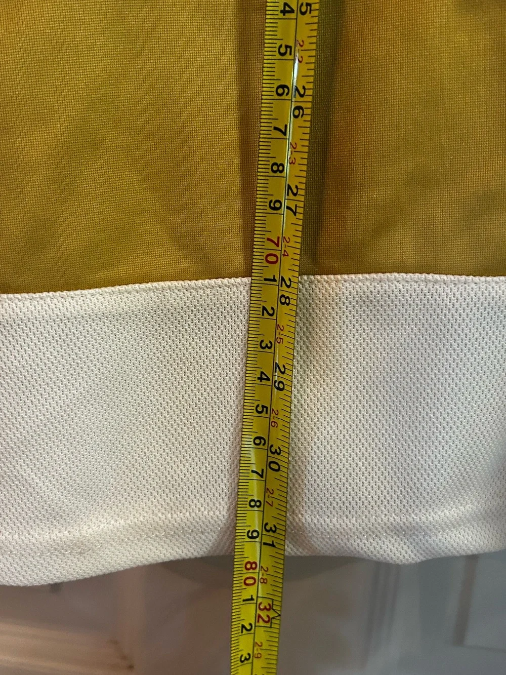 NEW Rare & Unique adidas NHL Gold & Creme Hockey Jersey Vegas #71 Karlsson Large